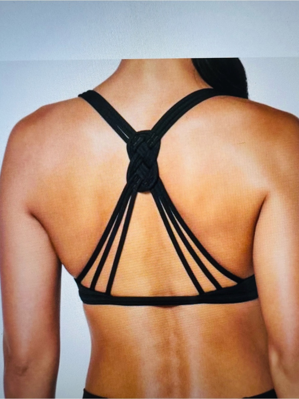 Lululemon Love Knot Sports Bra, Size 6 - Picture 4 of 4